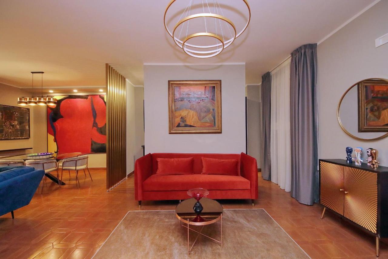 Luxury Di San Giacomo Apartment โรม ภายนอก รูปภาพ