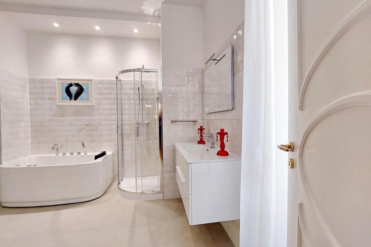 Luxury Di San Giacomo Apartment โรม ภายนอก รูปภาพ